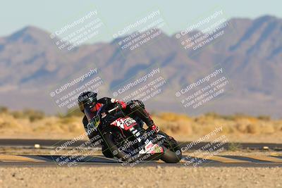 media/Jan-11-2025-CVMA (Sat) [[ddeb3f563a]]/Race 13-Amateur Supersport Open/